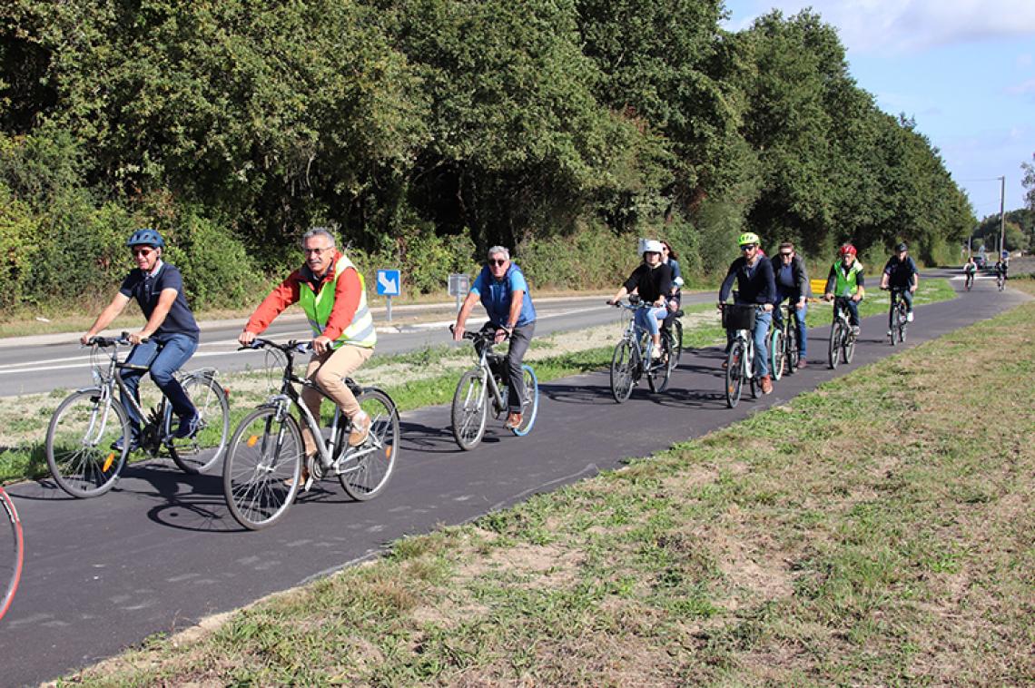 Déplacement doux itiénraire cyclable la chevrolière pont saint martin grand lieu environnement