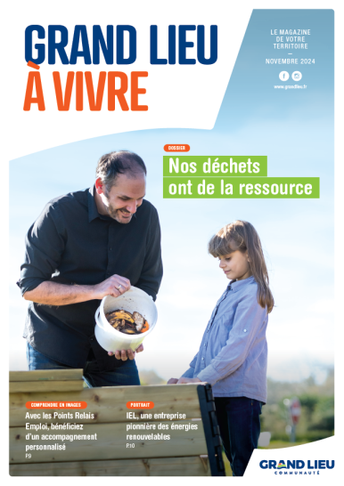 homme fille jetant au compost des déchets